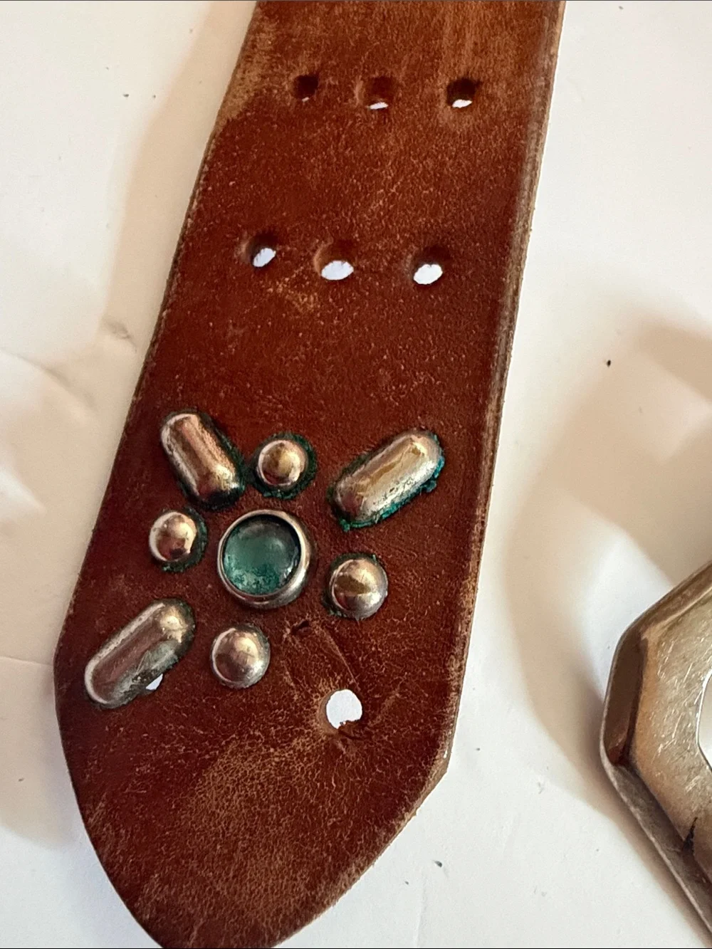 Vintage Brown Leather Belt 2” Studded NEW YORK Turquoise Western Y2K 38”